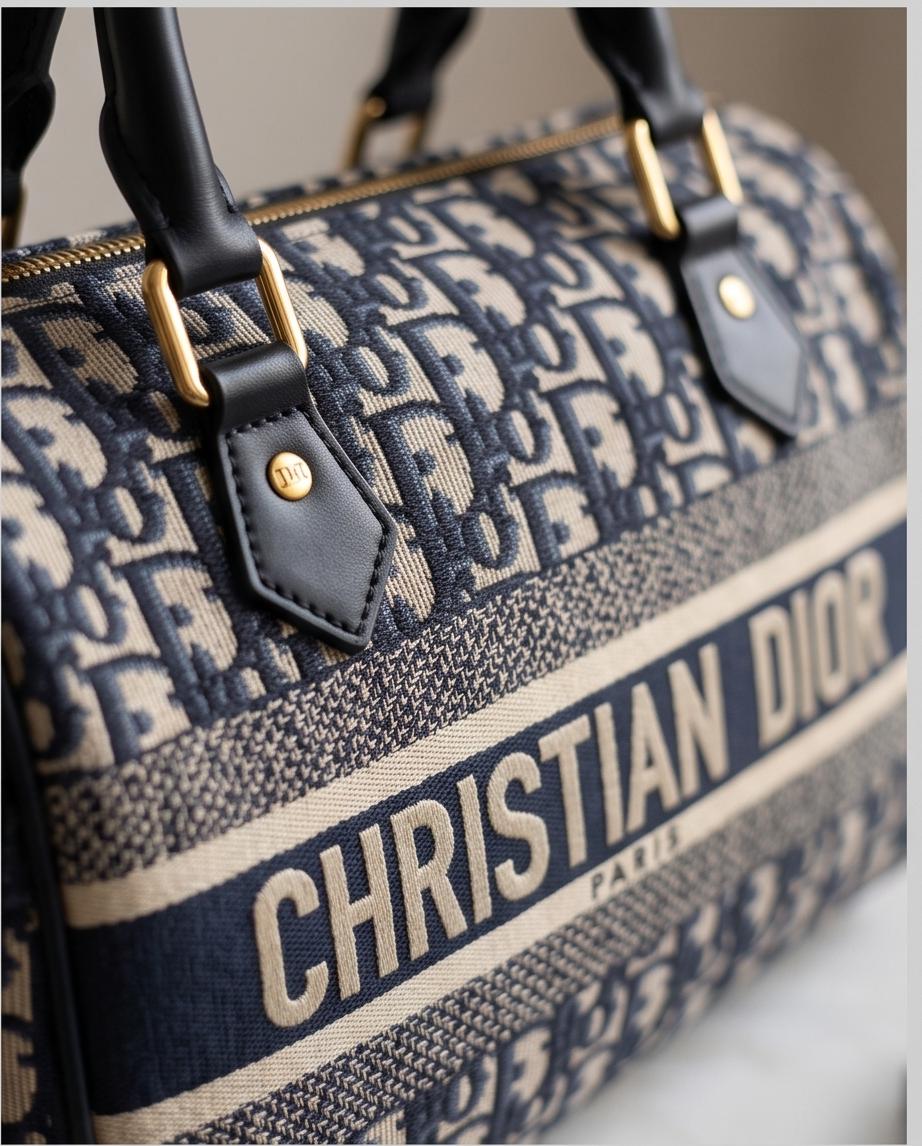 Christian DIOR BAG 3