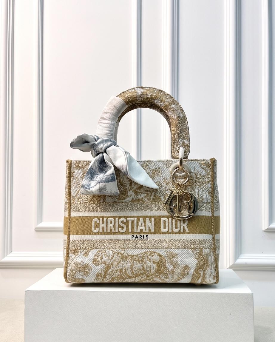 Christian Dior Lady D-Lite Tote (Beige Toile de Jouy) Christian Dior Lady D-Lite Tote (Beige Toile de Jouy)